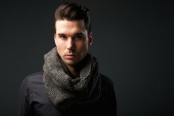 Comment choisir une écharpe tour de cou homme ?